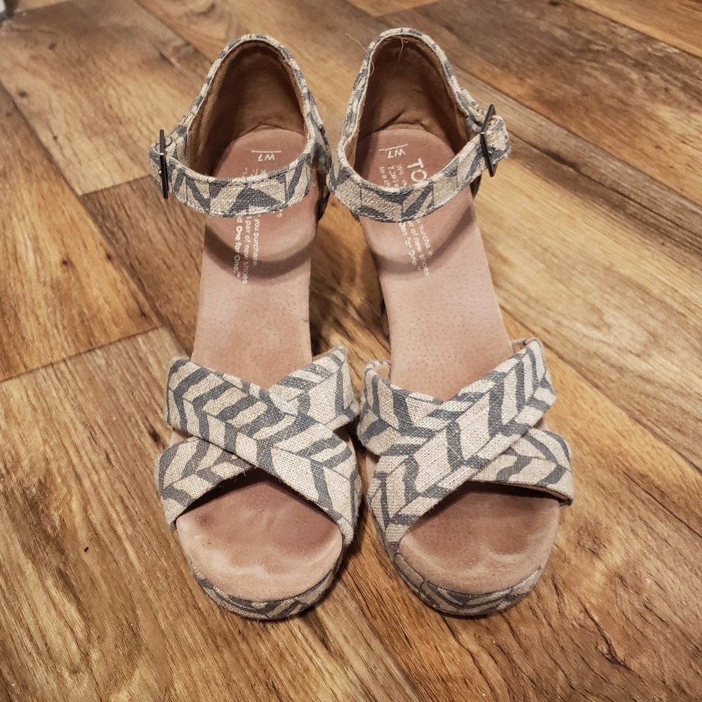 Tom's Wedge Sandals